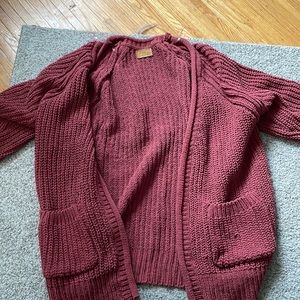 Pink knitted Sweater with pockets
